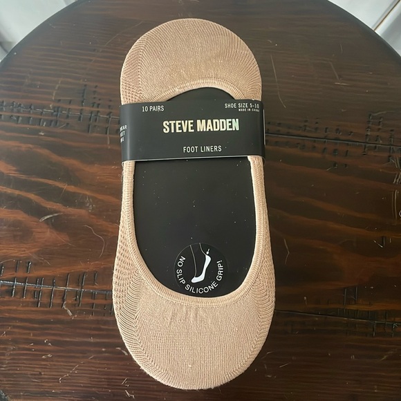 Steve Madden Accessories - Steve Madden Foot Liner Socks - NWT 💜